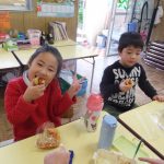 ひかり組　いももち作り11月２４日（金）・ホットケーキクッキング　１１月３０日（木）