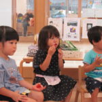 たんぽぽ組　パプリカ収穫９月１日（木）と　ミニキャロット種植え　9月５日（月）