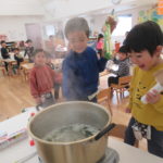 12月20日（火）　ことり組クッキング