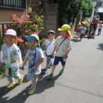 5月17日（水）　ひよこ組ことり組　下鴨神社お散歩