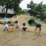 ことりぐみ　どろんこあそび　6月8日㈭