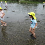 5月23日(木）ひかり組　出町柳・三角州（お散歩、川遊び）